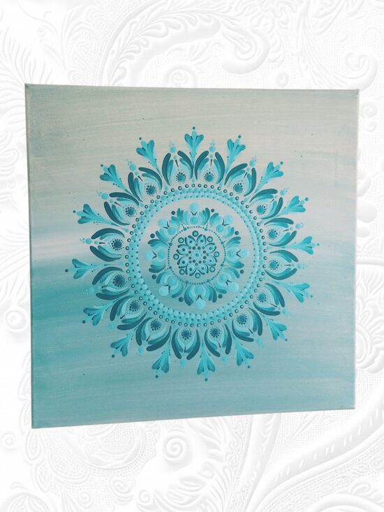 Handmade Mandala in Türkis - Klarheit und Frische 