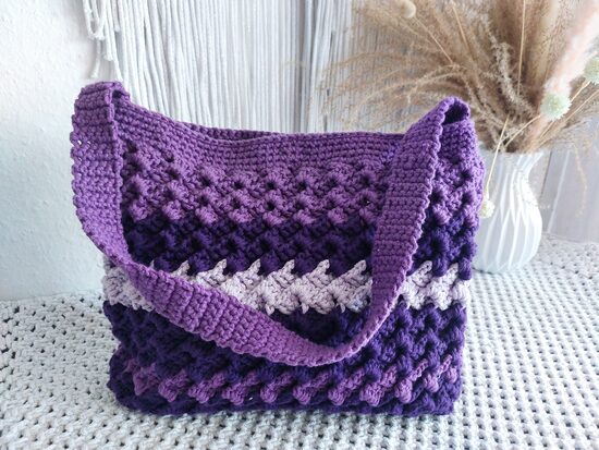 Häkeltasche "Lavendel Dream" - in violetttönen