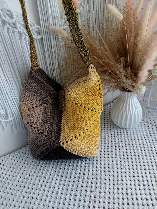 Häkeltasche " Herbstsonne" - Handgefertigte Schultertasche in Braun- und Gelbtönen